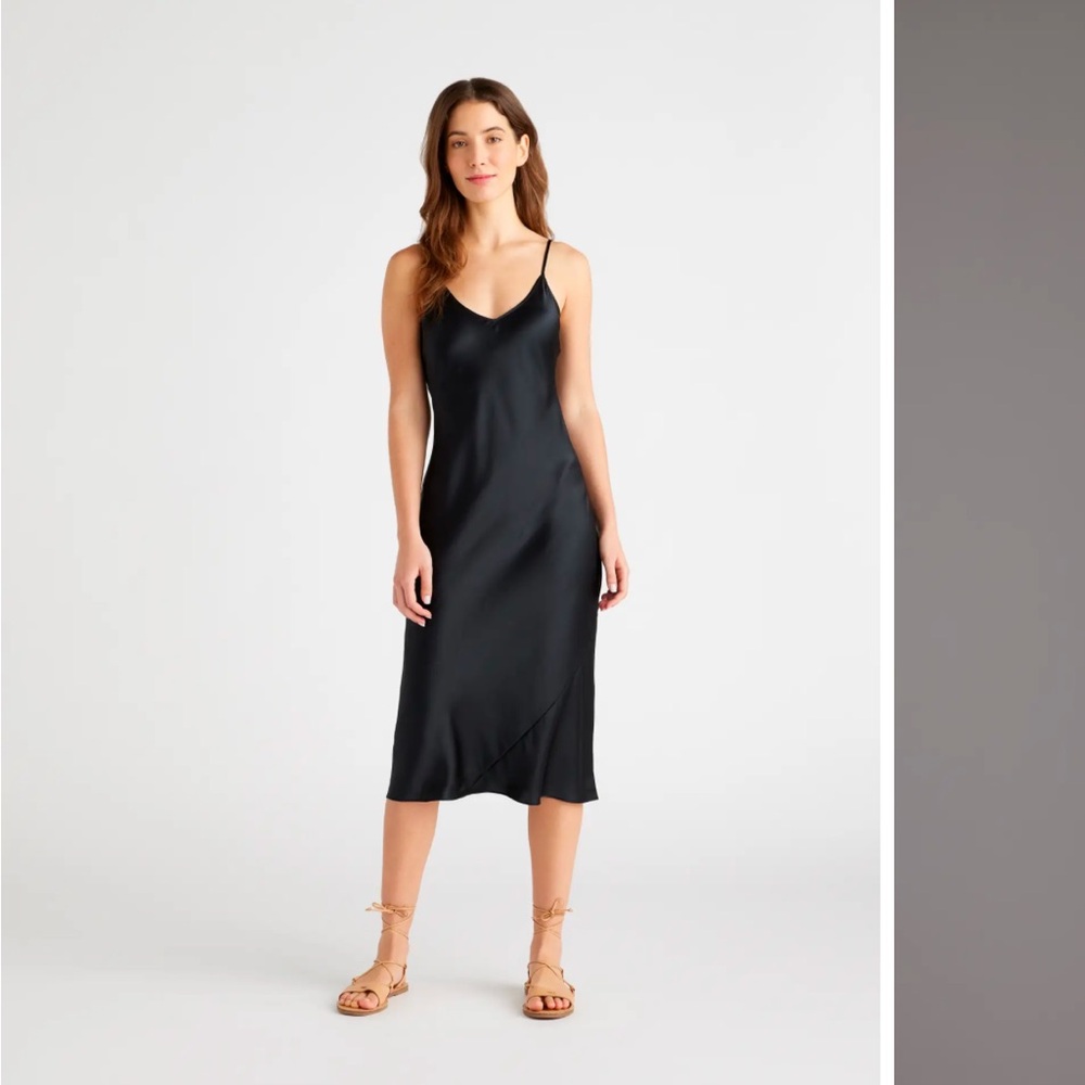 3 Quince slip dresses large